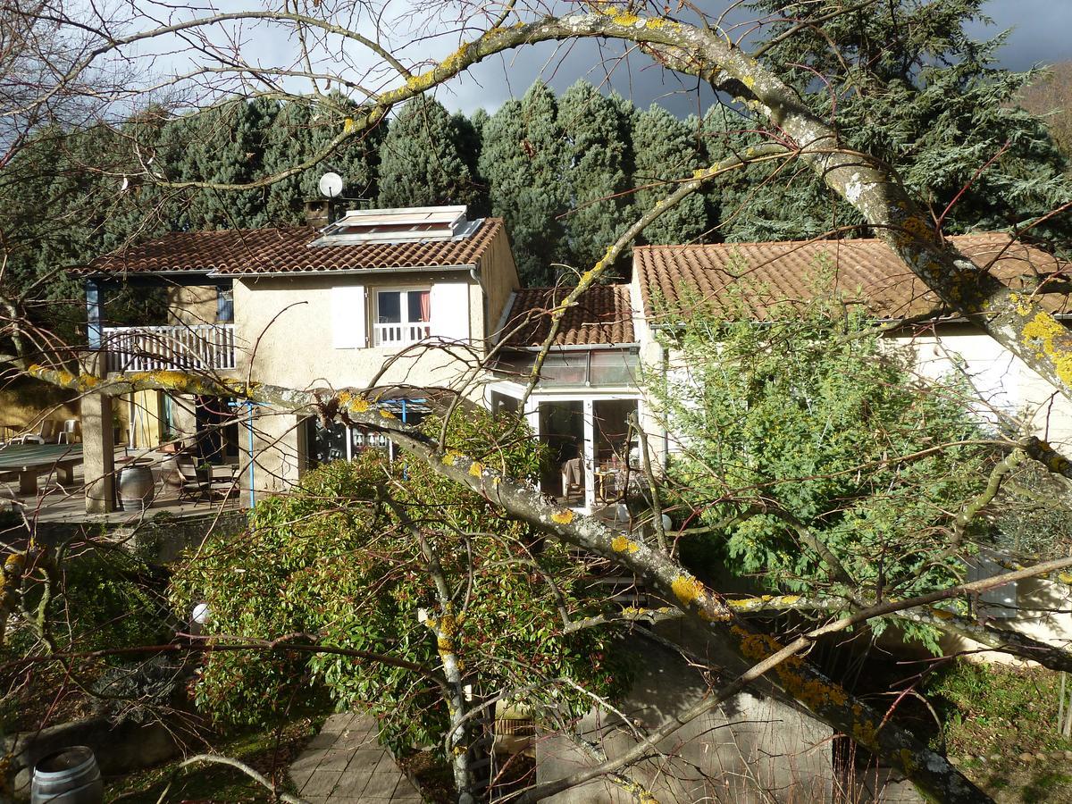 Kergio Panzió Saint-Uze Kültér fotó